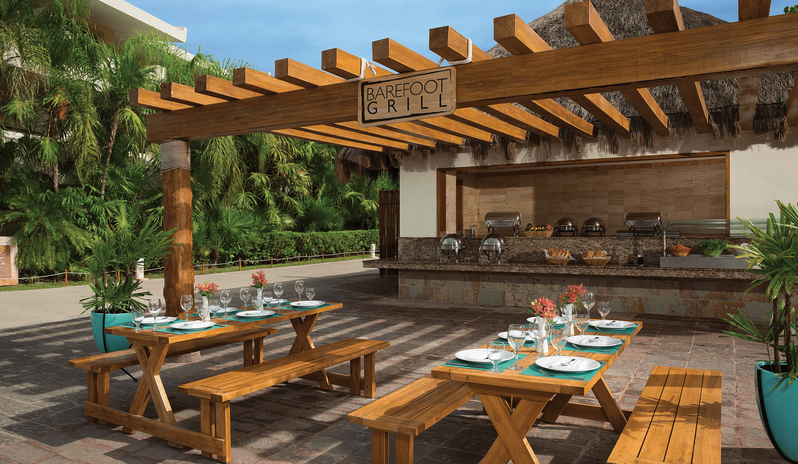 Dreams Sapphire Barefoot Grill